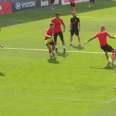 Primer lujo de Marcos Llorente como rojiblanco: su recurso para sortear la presión en el rondo
