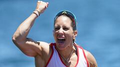 03 August 2021, Japan, Tokyo: Spain's Teresa Portela Rivas celebrates silver medal after the Women's Kayak Single 200m Final of the Canoe Sprint competitions, at Sea Forest Waterway, during the Tokyo 2020 Olympic Games. Photo: Mike Egerton/PA Wire/dpa  03