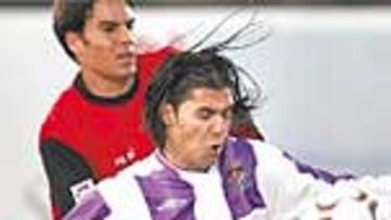 <b>SIN ACUERDO.</B> El traspaso de Sales al Sevilla sigue sin cerrarse.