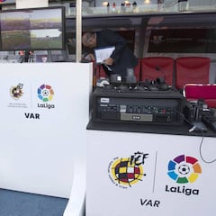 La RFEF y LaLiga presentaron cómo se usará el VAR