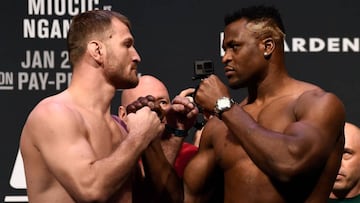 Stipe Miocic Y Francis Ngannou en el pesaje previo al UFC 220.