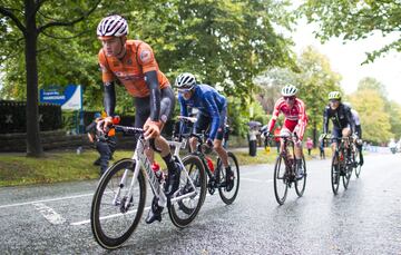 Van Der Poel, Moscon, Pedersen y Trentin
