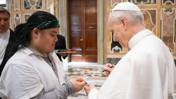 El Papa León XIV carta pokemon popplio