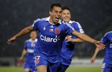Con dos goles de Eduardo Vargas y uno de Gustavo Lorenzetti, los azules se impusieron por 3-0 y se quedaron con el título de la Copa Sudamericana