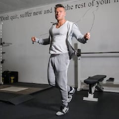 Haz deporte en casa con la comba que es superventas en Amazon