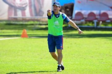 Chepo de la Torre tuvo su segunda etapa con Chivas y fue cesado en esta Jornada 8 del Apertura 2015.