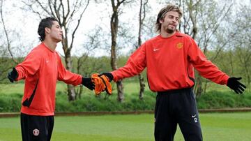 Gerard Piqué y Cristiano en el Manchester United