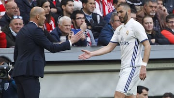 Zidane: "¿Benzema? Para meter goles tenemos a Cristiano..."