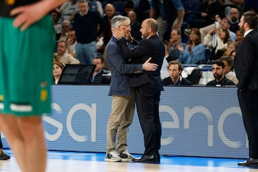 El Madrid presiona al Unicaja