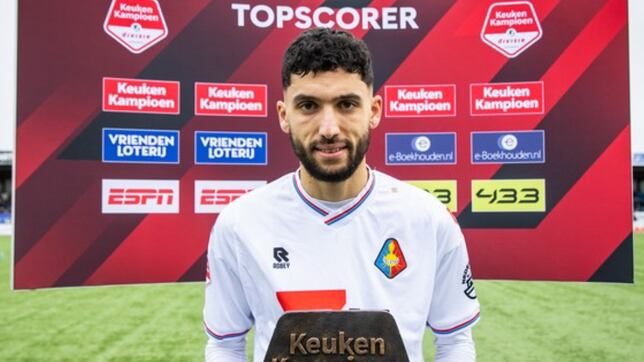 Eddahchouri llega a A Coruña para convertirse en delantero del Deportivo