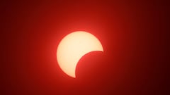 Delta ofrece opciones de vuelos para ver la trayectoria del eclipse solar del próximo 8 de abril. Aquí todos los detalles.