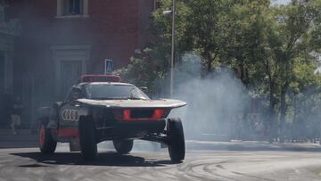 La impresionante carrera de Carlos Sainz por Madrid con el Audi RS Q e-tron