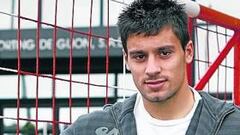 El club amplia el contrato de Canella hasta 2013