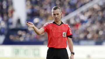23/11/19 PARTIDO PRIMERA DIVISION LEGANES BARCELONA ARBITRO SANTIAGO JAIME LATRE