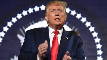Después de rebasar los 4 millones de contagiados, Trump decidió cancelar la convención de los republicanos, misma que iba a celebrarse en Florida.