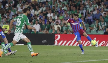Jordi Alba le dio la victoria al Barcelona al marcar el 1-2 en el último minuto de partido.