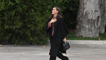 La Reina Letizia a su llegada a la entrega de los Premios “Luis Carandell” de periodismo celebrados en el Palacio del Senado, a 21 de noviembre de 2024, en Madrid (España).
FAMOSOS;LUIS CARANDELL;PREMIOS;PERIODISMO;REINA;REALEZA
José Oliva / Europa Press
21/11/2024