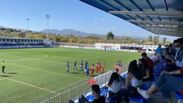 Imagen del partido entre el Alhaurino y el CD Melilla.