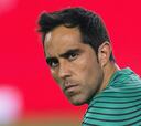 Claudio Bravo quedó en mejor pie que Ter Stegen en Barcelona