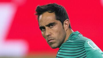 Claudio Bravo quedó en mejor pie que Ter Stegen en Barcelona