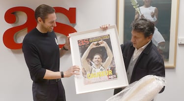 Causeur: “Me emociona que me llamen leyenda”