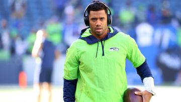 El quarterback Russell Wilson ha estado fuera de actividad desde la Semana 5, cuando sufri&oacute; una fractura en el dedo medio de la mano derecha.