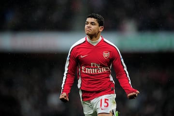 El ex Arsenal, se encuentra sin club, a sus 31 a?os esta valuado en 2 millones.