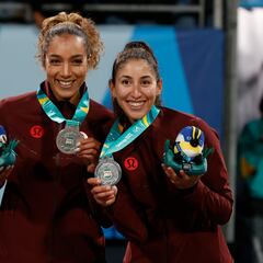 Una ‘chilena’ gana medalla de plata para Canadá en Santiago 2023