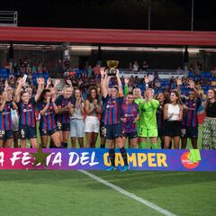 Un paseo para alzar el Gamper