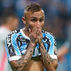 Everton se reencuentra con Armani, su gran verdugo