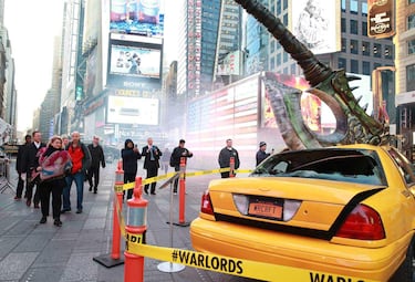 Warlords of Draenor destroza un taxi en Nueva York