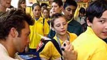 <b>ÍDOLO DE MASAS.</b> Thorpe, estrella mundial, demuestra ser ideológicamente avanzado con sus declaraciones.