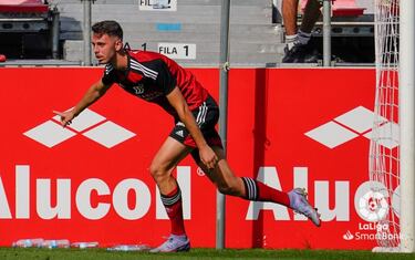 El delantero del equipo de Miranda ya lleva tres goles y ha sumado dos puntos. Su labor en el ataque es fundamental para el Mirandés, además de sus goles.