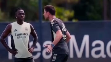 Los madridistas se ilusionan tras la conversación entre Xabi y Vini.