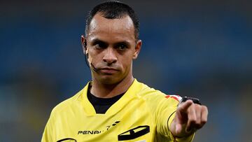 Raphael Claus y Wilton Sampaio serán los jueces de los duelos de ida de los azules y los hispanos en la fase 2 de la Libertadores.