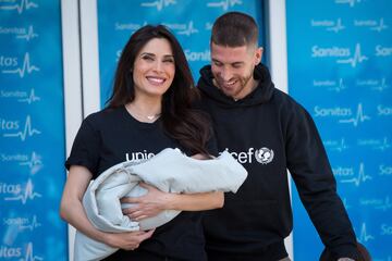 Pilar Rubio y Alejandro abandonan el hospital junto a Ramos y sus dos otros hijos