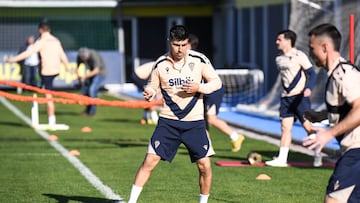 Los detalles del fichaje de Alarcón en Colo Colo: esto pide Cádiz