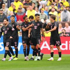 Messi e Inter Miami sobreviven contra Columbus Crew