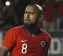 Arturo Vidal arriba a San Diego y la Roja completa su plantel