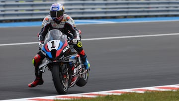 Susto de Bulega y liderato de Razgatlioglu