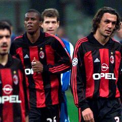 When was the last time AC Milan didn't qualify for the Champions League knockout stage?