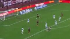 Las salvadas de Arias que ilusionan a Racing con el título