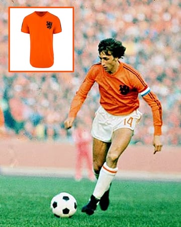 Johan Cruyff, con la selección de Holandesa conocida como la 'Naranja mecánica' (1974)