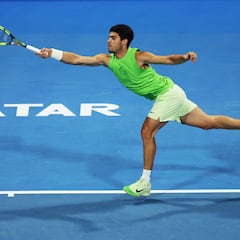 ¿A qué hora juega Alcaraz? TV, cómo y dónde el partido de octavos en el ATP 500 de Doha contra el francés Royer
