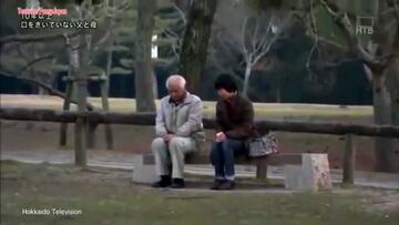 Momento en el que un japon&eacute;s habla a su mujer tras 20 a&ntilde;os de silencio