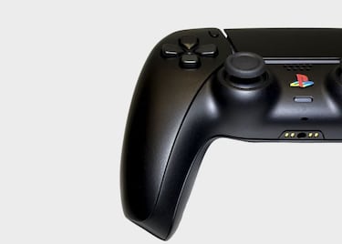 PS5: Una marca vende mandos DualSense de color negro, este es el resultado