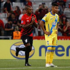 Fernandinho, el incombustible