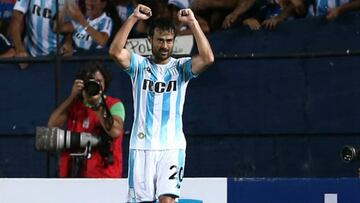 Racing le ganó a Estudiantes y sigue firme en la punta