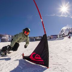 Aitor Soto y Maeva Estevez ganan el Landing Snowboard Banked Slalom 2025