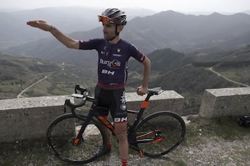 El ciclista de 37 años ha llegado este año a las filas del Burgos-BH. Se declara un "enamorado de la zona", que conoce bien, y donde ha realizado muchos entrenamientos.  